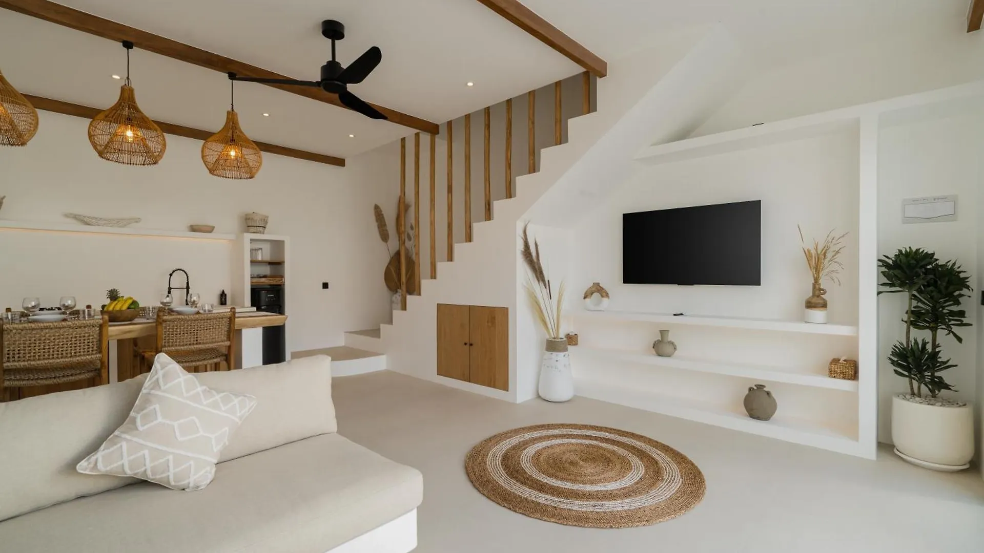 Villa Casa Gaia 5 By Balisuperhost Kerobokan  Kerobokan (Bali)