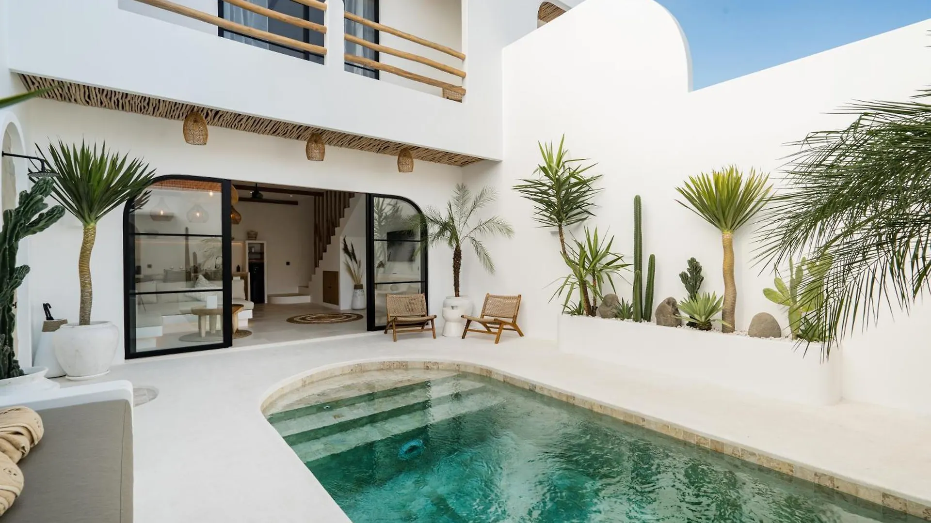 Villa Casa Gaia 5 By Balisuperhost Kerobokan  Indonesia